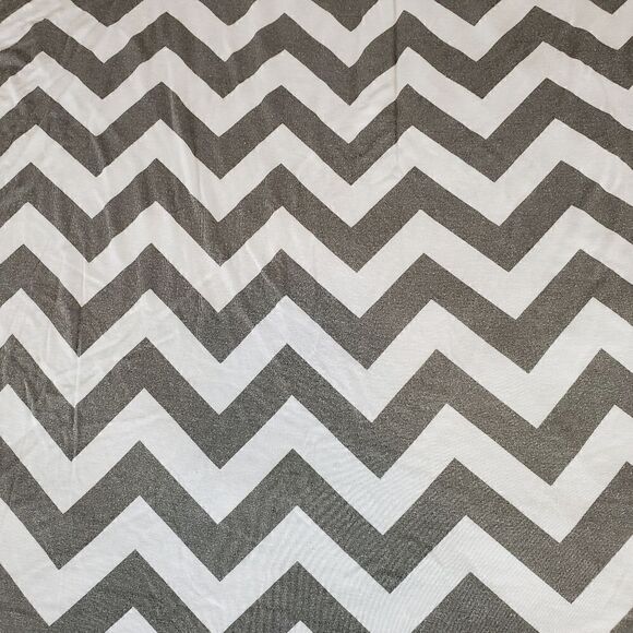 Itzy Ritzy 4 in 1 Chevron Print Nurser & Scarf One Size - Picture 7 of 8